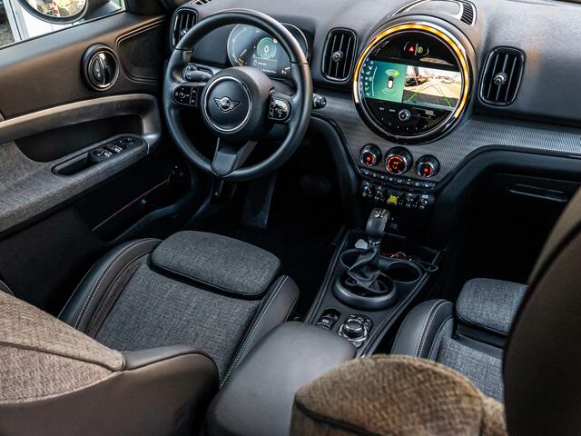 Mini COUNTRYMAN Mini 1.5 Cooper S E ALL4 Chili CAMERA ADAP CRUISE BI TONE BLACK OPTIC LED