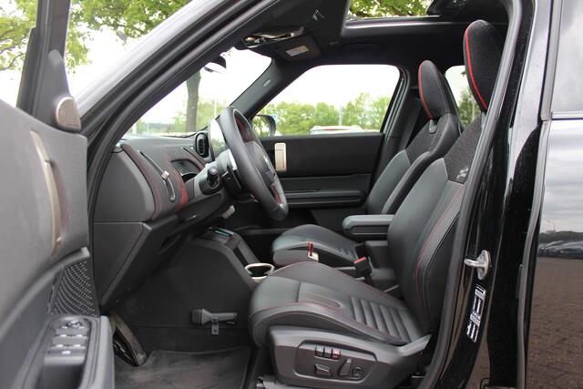 Mini COUNTRYMAN Mini 1.5 C John Cooper Works XL / Trekhaak / Panoramadak / 360Camera / Head-up / Harman Kardon / 20'' / Leder / Sfeerverlichting / LED / CarPlay / Dodehoek / DAB / ACC