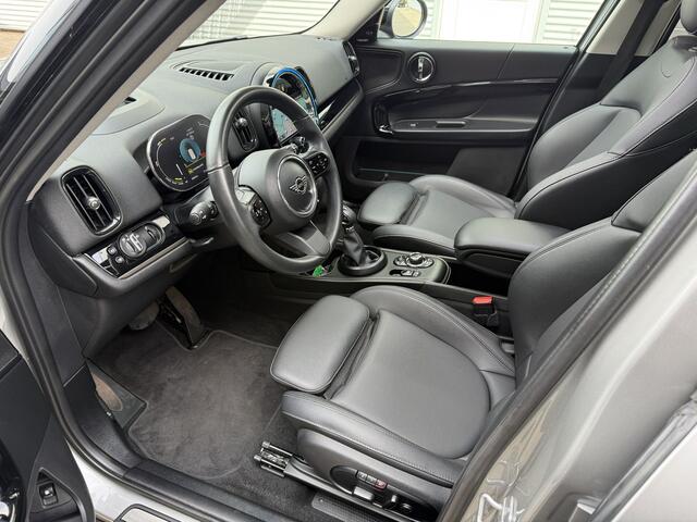 Mini COUNTRYMAN 2.0 Cooper SE ALL4 Pano/H&K/Leder/Camera