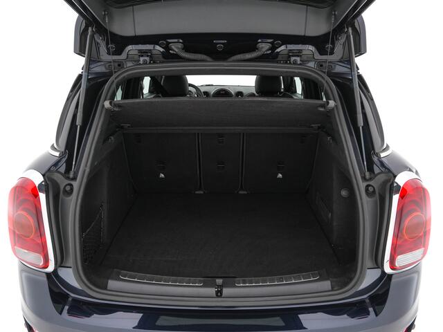 Mini COUNTRYMAN Mini 1.5 Cooper Chili Aut. *PANO | LEATHER-FABRIC | FULL-LED | HARMAN/KARDON | HEATED-SPORTSEATS | KEYLESS | NAVI-FULLMAP | PRIVACY-GLASS | AMBIENT-LIGHT | ECC | PDC | CRUISE | 18''ALU*