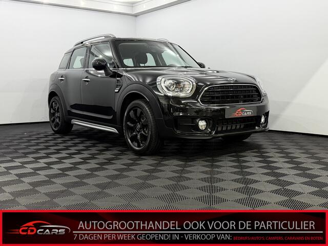 Mini COUNTRYMAN Mini 1.5 One Chili Half leder, Parkeersensoren, Navoi, Keyless start, Stoelverwarming, Clima, Cruise control