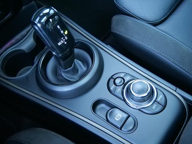 Mini COUNTRYMAN 2.0 Cooper S John Cooper Works 179 Pk Automaat Navi / DAB / Apple Carplay / Camera