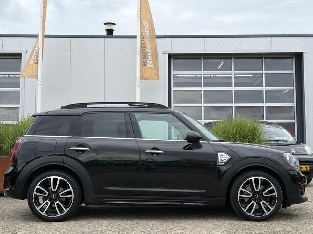 Mini COUNTRYMAN 2.0 Cooper S ALL4 Chili 192pk | Apple Carplay/Android Auto | Elektrisch glazen panorama-dak | Lichtmetalen velgen 19" | Navigatiesysteem full map | Parkeersensor voor en achter | Voorstoelen verwarmd | Dealer onderhouden!