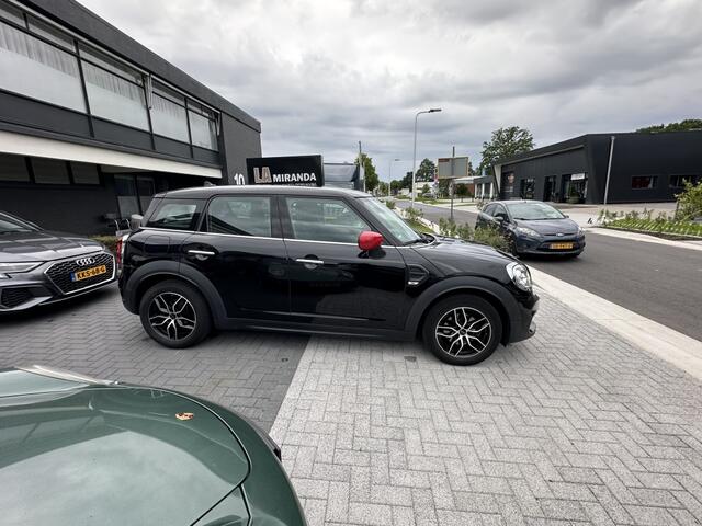 Mini COUNTRYMAN 1.5 Cooper Chili Automaat