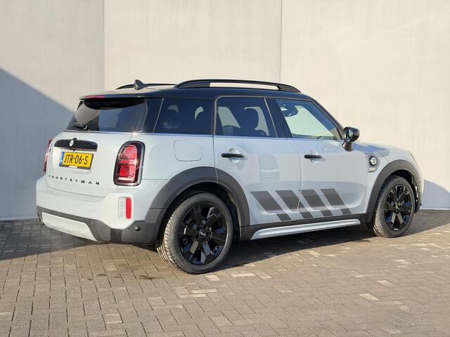 Mini COUNTRYMAN 1.5 Cooper S E ALL4 MINI Yours Automaat / PHEV / Dealer onderhouden / Leder / Schuifdak / Elektrische stoelen & klep / Harman Kardon / Adaptieve CC / HUD / Achteruitrijcamera / Parkeer assistent / Apple Carplay Android / 19" LM wielen /