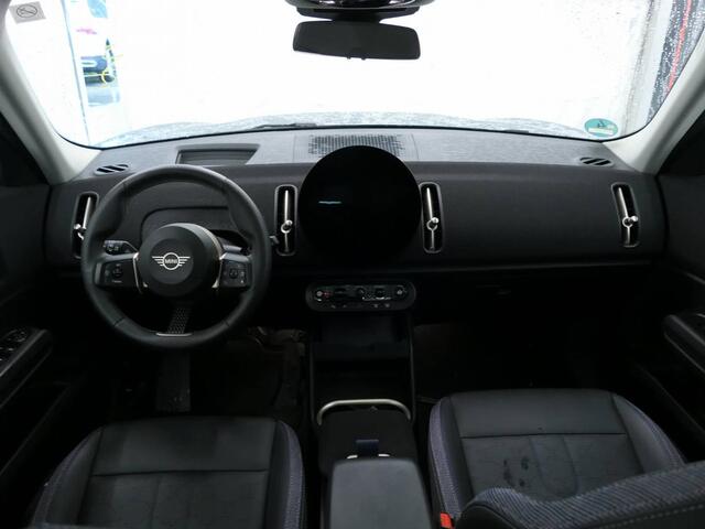 Mini COUNTRYMAN 2.0 S ALL4 | Panoramadak | Trekhaak | Stoel/Stuurverwarming | Voorbereiding Driving Assistant Plus