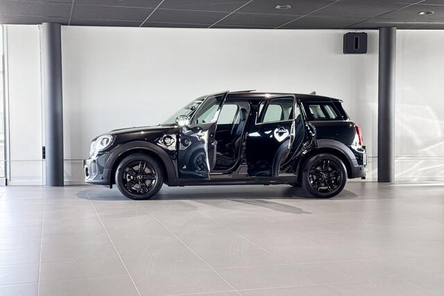 Mini COUNTRYMAN 1.5 Cooper S E ALL4 | Glazen Panoramadak | Harman Kardon | Head-Up Display | Stoelverwarming |