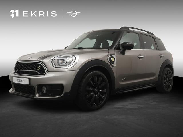 Mini COUNTRYMAN Cooper SE ALL4 Chili | Adaptive Cruise Control | Head-Up | Stoelverwarming | Panoramadak | Elektrisch Verstelbare Stoelen |