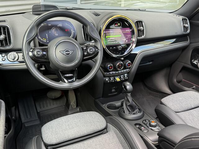 Mini COUNTRYMAN 1.5 Cooper S E ALL4 Chili PANO,HUD,NAV/CAM