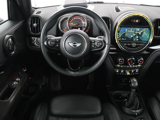 Mini COUNTRYMAN 1.5 Cooper S E ALL4 | 83,4% | Panoramadak | Leder | Stoelverwarming | Adaptive cruise | Head-up | Camera | Park assist | Sfeerverlichting | Plug-in