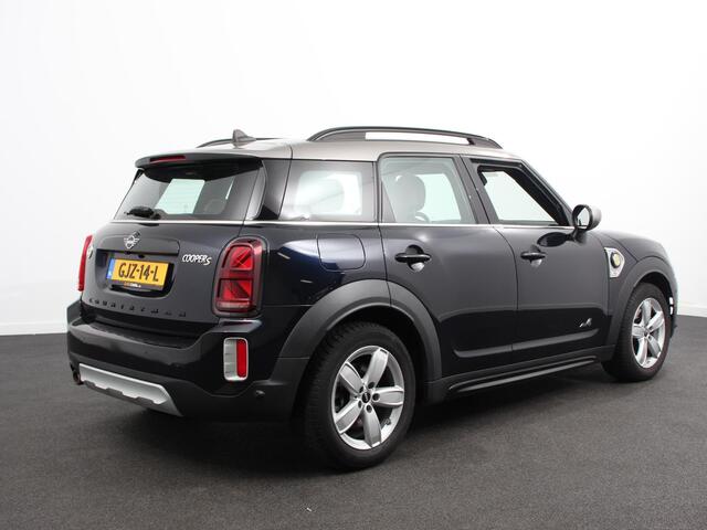 Mini COUNTRYMAN 1.5 Cooper S E PHEV ALL4 Chili Automaat Climate control Adaptieve cruise control HUD Lichtmetalen velgen Navigatie Parkeersensoren Camera Stoelverwarming