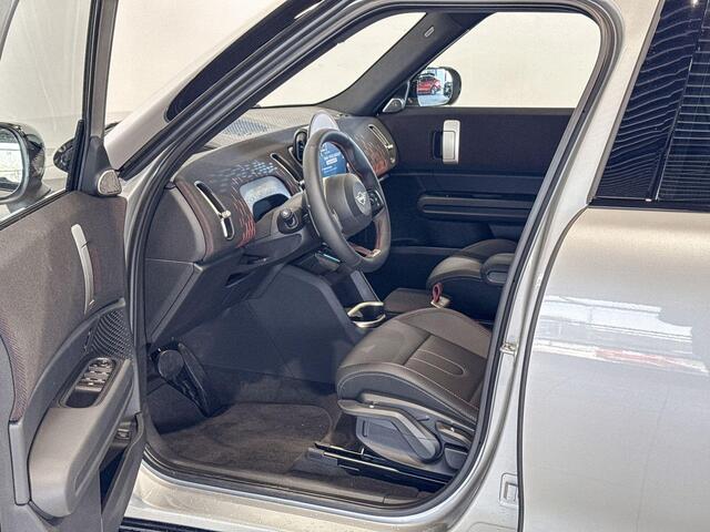 Mini COUNTRYMAN SE ALL4 John Cooper Works Pakket L Aut. | Selections
