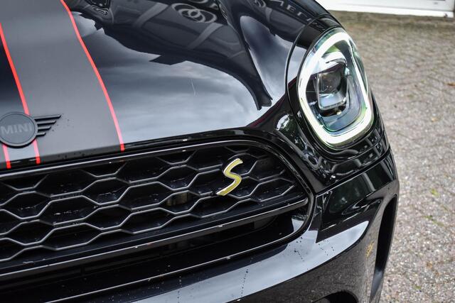 Mini COUNTRYMAN 1.5 Cooper S E ALL4 Classic stoelverwarming Carpla