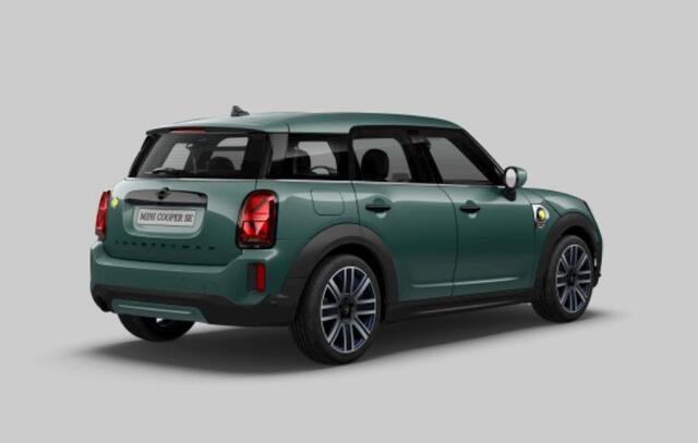Mini COUNTRYMAN Cooper S E ALL4 Panoramadak - Active Cruise Control - Harman Kardon - Head up - Elektrisch verstelbare/verwarmde stoelen - Driving/Parking Assistant - Comfort acces -