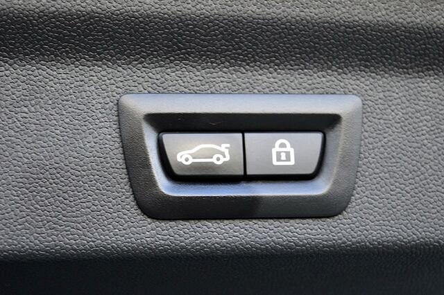 Mini COUNTRYMAN 2.0 Cooper S Knightsbridge Edition Rijklaarprijs-Garantie Panorama dak Led Camera Apple carplay Leder Airco