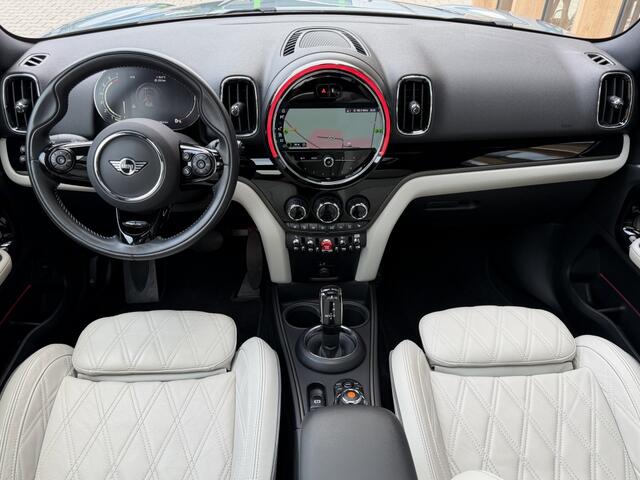 Mini COUNTRYMAN 1.5 Cooper ALL4 Pano | Memory -stoelen | Keyless | Camera | Leer |