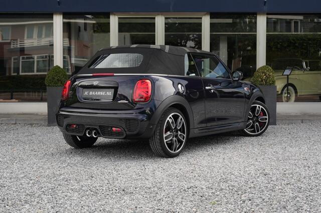 Mini Cabrio 2.0 JCW CHILI /LED/HAR-KAR/LEDER/PDC/CARPLAY