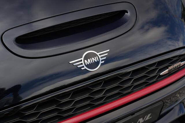 Mini Cabrio 2.0 JCW CHILI /LED/HAR-KAR/LEDER/PDC/CARPLAY