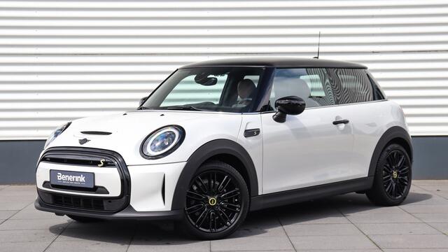 Mini Electric Mini | Achteruitrijcamera | Leder | Stuurwielverwarming | Comfort Access | Warmtepomp