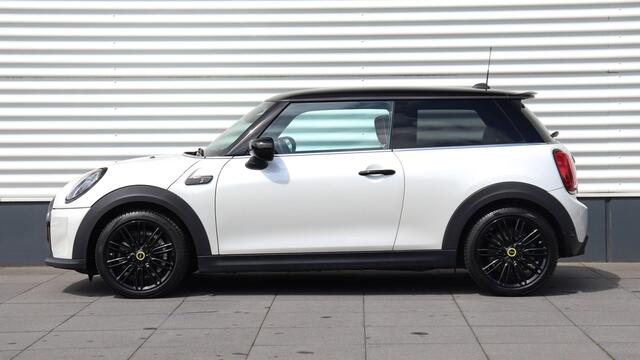 Mini Electric Mini | Achteruitrijcamera | Leder | Stuurwielverwarming | Comfort Access | Warmtepomp