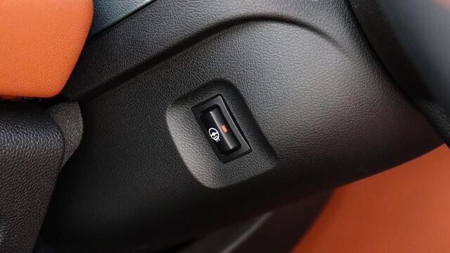 Mini Electric Mini | Achteruitrijcamera | Leder | Stuurwielverwarming | Comfort Access | Warmtepomp