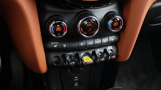 Mini Electric Mini | Achteruitrijcamera | Leder | Stuurwielverwarming | Comfort Access | Warmtepomp