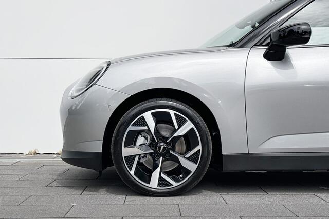 Mini Electric 3-deurs Cooper SE Favoured Trim | Pakket M