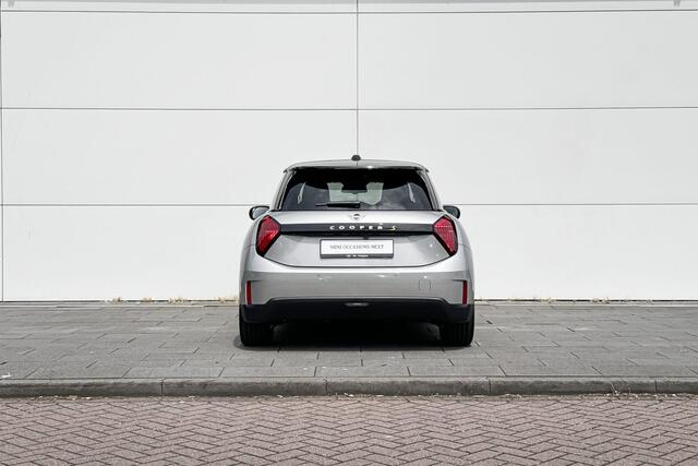 Mini Electric 3-deurs Cooper SE Favoured Trim | Pakket M