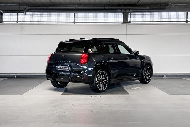 Mini Electric Aceman SE John Cooper Works 54.2 kWh | Pakket XL | Dak en spiegelkappen in Jetblack