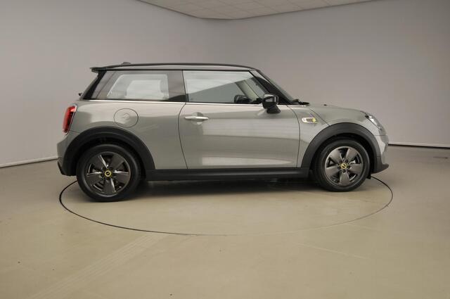 Mini Electric 3-deurs Basic 33 kWh | Navigatie | Warmtepomp | Climate | LED