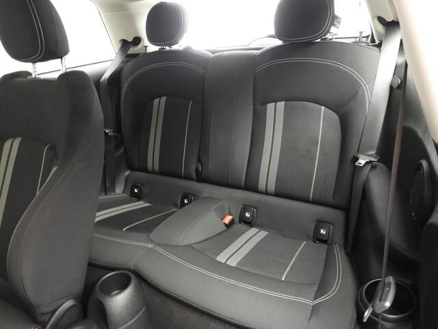 Mini Electric 3-deurs Basic 33 kWh | Navigatie | Warmtepomp | Climate | LED