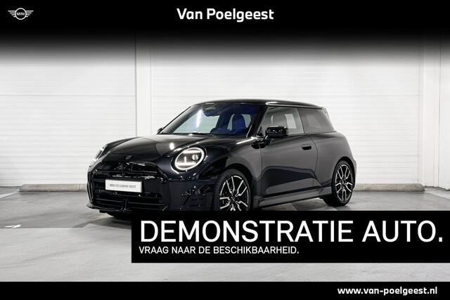 Mini Electric Cooper SE | John Cooper Works uitvoering | XL Pakket | 18" JCW Lap Spoke two-tone