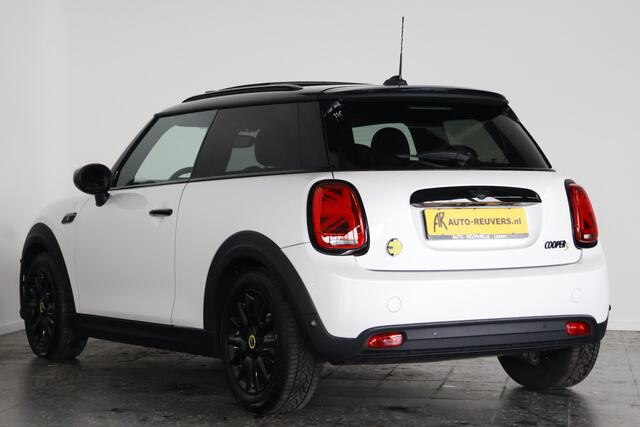 Mini Electric Mini Cooper Navigatie / Panorama / HarmanKardon / HUD