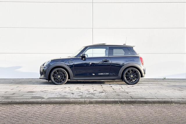 Mini Electric Camden Edition | Stoelverwarming | Glazen Panoramadak | Harman Kardon |