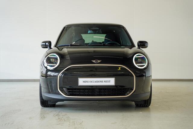Mini Electric Cooper 3-deurs SE Favoured Pakket M MINI Cooper 3-deurs SE Favoured