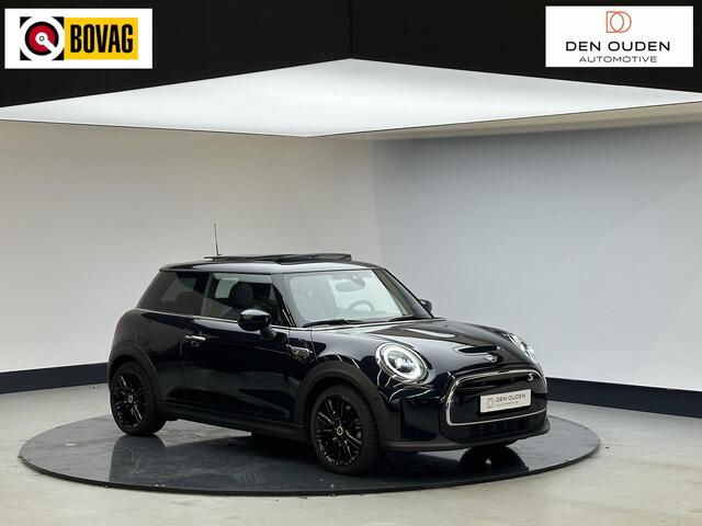 Mini Electric Mini Camden Edition 33 kWh | Panodak| HarmanKardon|Leer|Stoel verw|NL auto