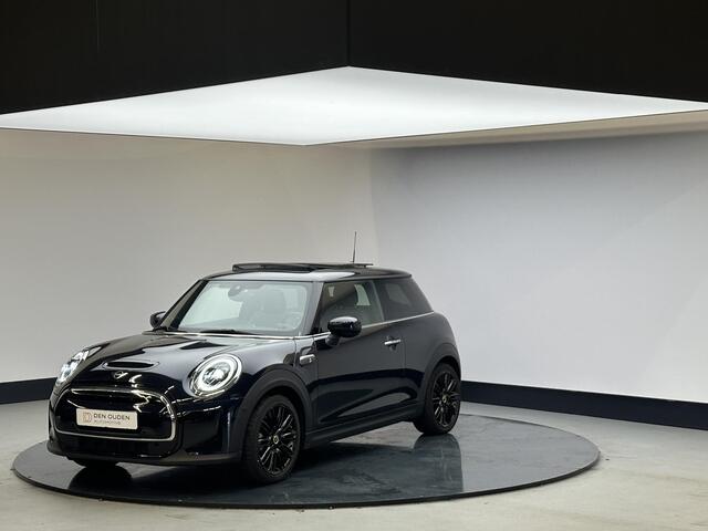 Mini Electric Mini Camden Edition 33 kWh | Panodak| HarmanKardon|Leer|Stoel verw|NL auto