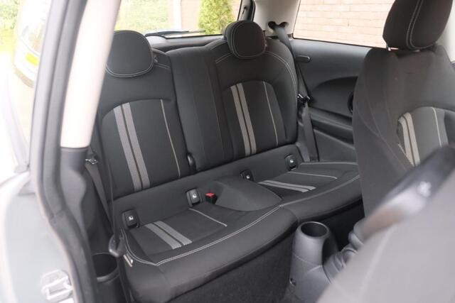 Mini Electric Cooper S 184pk 32 kWh Classic | Navi | App Connect | Climate | Cruise | PDC
