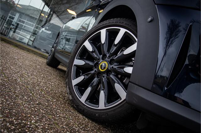 Mini Electric Mini MINI Yours 33 kWh - Driv. Assist Plus - Panodak - Leer Facelift - Adapt. Cruise -