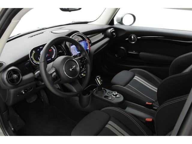 Mini Electric 3-deurs | Navi | LCI | Blackline