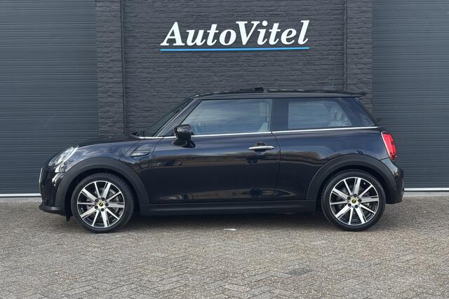 Mini Electric Cooper SE Camden Edition | Panodak | Chester Leder | Camera | Comfort Access | PDC | LED