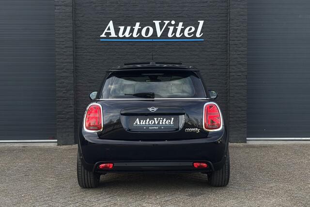 Mini Electric Cooper SE Camden Edition | Panodak | Chester Leder | Camera | Comfort Access | PDC | LED
