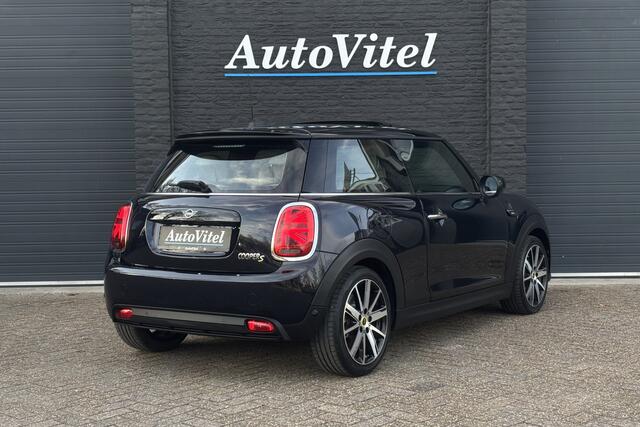 Mini Electric Cooper SE Camden Edition | Panodak | Chester Leder | Camera | Comfort Access | PDC | LED
