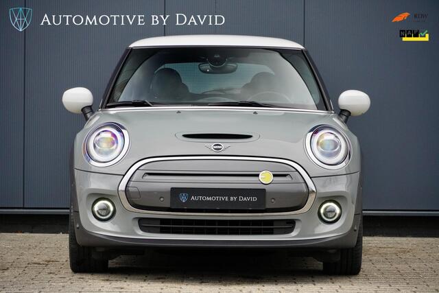 Mini Electric Mini 184 pk CHARGED 33 kWh AUTOMAAT / HARMAN KARDON / LEDER / CAMERA / HEAD UP DISPLAY / STOELVERWARMING / ECC / LED / KEYLESS ENTRY