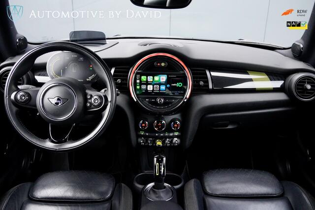 Mini Electric Mini 184 pk CHARGED 33 kWh AUTOMAAT / HARMAN KARDON / LEDER / CAMERA / HEAD UP DISPLAY / STOELVERWARMING / ECC / LED / KEYLESS ENTRY