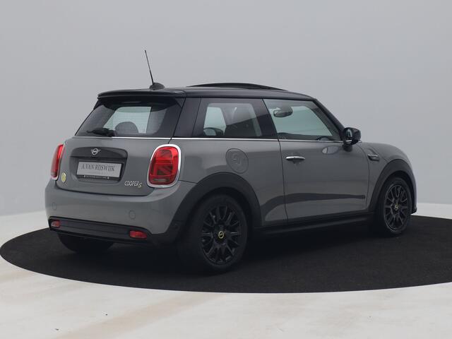 Mini Electric Mini Camden Edition 33 kWh | PANO | CAMERA | LEDER