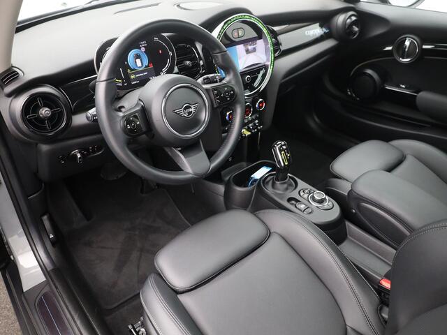 Mini Electric Mini Camden Edition 33 kWh | PANO | CAMERA | LEDER