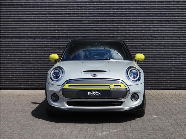Mini Electric Essential 33 kWh