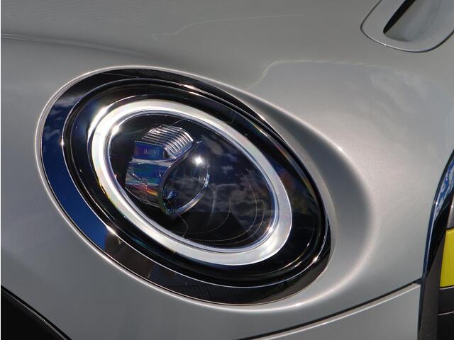 Mini Electric Essential 33 kWh