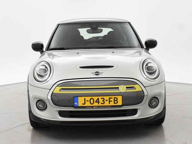Mini Electric Mini CHARGED 33 kWh + HEAD-UP | LED | HARMAN/KARDON | CAMERA | SPORTSTOELEN | APPLE CARPLAY | NAVIGATIE